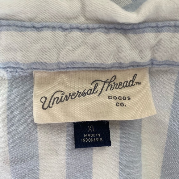 Universal Thread Striped Light Blue Folded Sleeve Button Down Short Sleeve Top - Picture 7 of 8